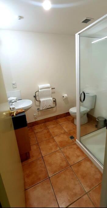 מאונט מאונגאנוי Fabulous Apartment In The Atrium, Mt Maunganui מראה חיצוני תמונה